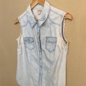 Sleeveless denim Mossimo LG button up